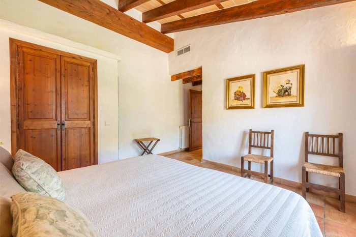 apartamentos habitacion cama son siurana agroturismo mallorca